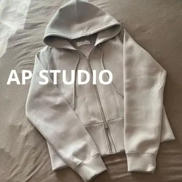 AP STUDIO 후드티 라이트 그레이