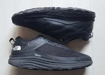 THE NORTH FACE VECTIV 트레일 27.5cm