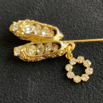 [ 19 ] 스톨핀 브로치 밸리 슈즈 모티브 빈티지 엘레강트