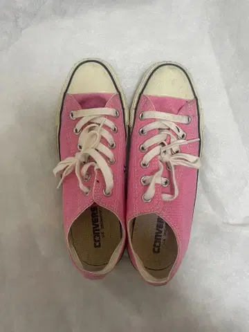 Converse 핑크 스니커즈