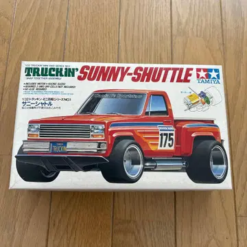 TAMIYA SUNNY-SHUTTLE 1/32