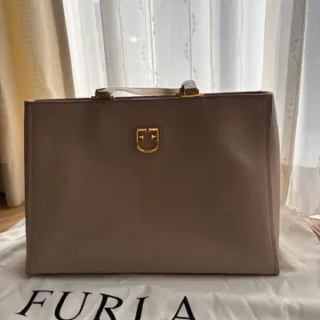 새상품급 FURLA 토트백 베이지