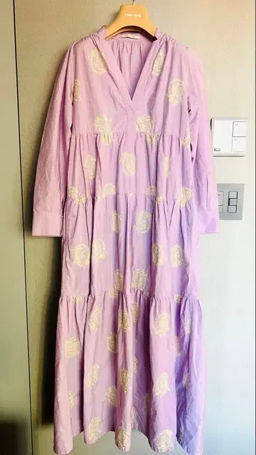 ne quittez pas 라벤더 자수 긴팔 원피스