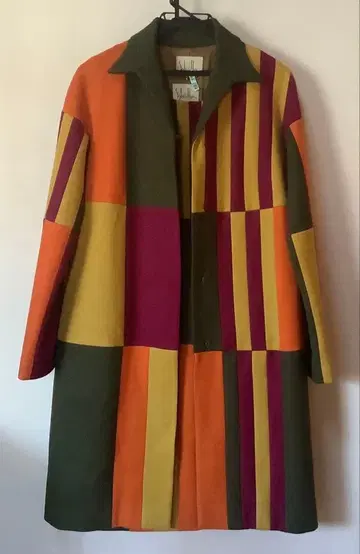 시빌라 타일 패치워크 디자인 원피스 코트 셋업