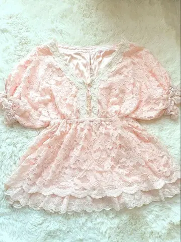 구 택 LIZLISA 프릴 블라우스