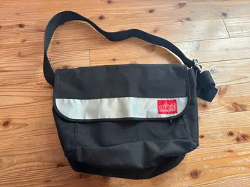 맨해튼포티지 메신저 백