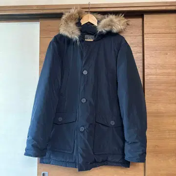 네이비 다운 자켓 퍼 포함 이탈리아제 M