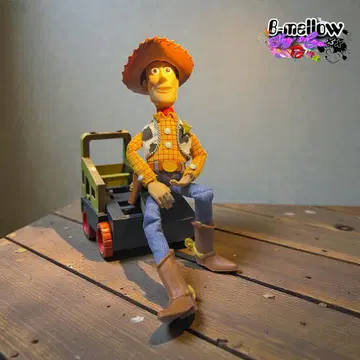 새상품급 토이스토리 우디 토킹 인형 일본어 영어 픽사