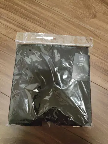 쓰리코인즈 덕질 백 블랙