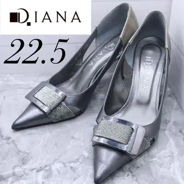 [ 134 ] DIANA 다이애나 펌프스 비쥬 버클 그레이 실버 22.5