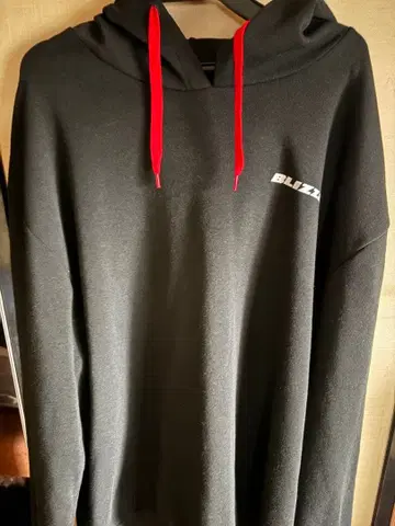 브릿지스톤 BLIZZAK 블랙 후드티