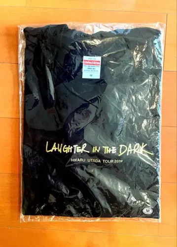 우타다 히카루 LAUGHTER IN THE DARK TOUR. 티셔츠