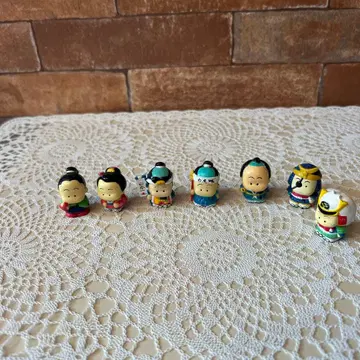 다케다 신겐 우에스기 겐신 긴타로 모모타로 닌자 외 피규어 7개