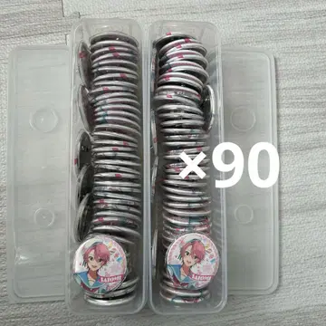 사토미 군 마린 캔뱃지 90개