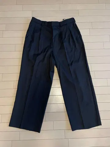 미사용 새상품 GU 배기 슬랙스 블랙 XXL 321-349115