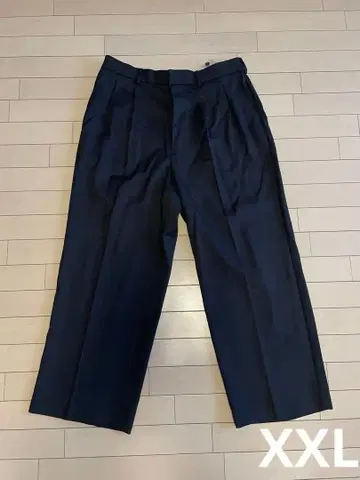 미사용 새상품 GU 배기 슬랙스 블랙 XXL 321-349115