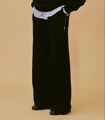 소에르테 soerte 스웨트 팬츠 블랙