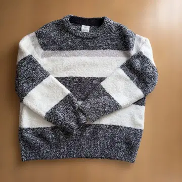 젤라또피케 파우더 멜란지 보더 풀오버