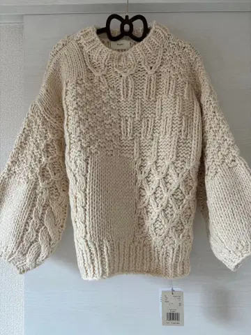 새상품급 Eaphi HAND DESIGN OVER KNIT 니트 스웨터