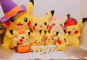 피카츄 봉제 인형 세트