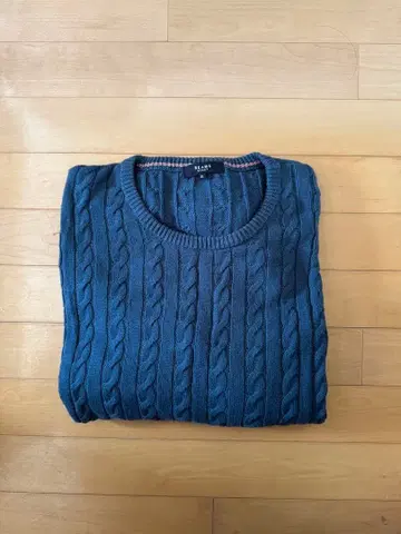 케이블 니트 스웨터 긴팔 블루 계열