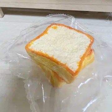 kikisquishy 2장 토스트 식빵 흐릿흐릿 순 진흙 스퀴즈