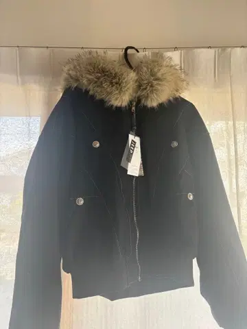 Jeep Spirit 블랙 퍼 후드 점퍼