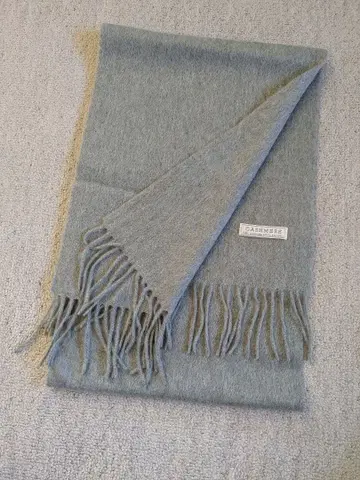 새상품 캐시미어 100% 그레이 머플러