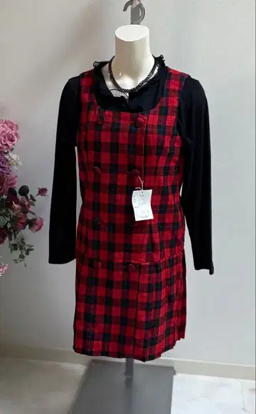 [ 미사용 ] M SAND BEIGE 오버롤 스커트 빨간색 관리584마1