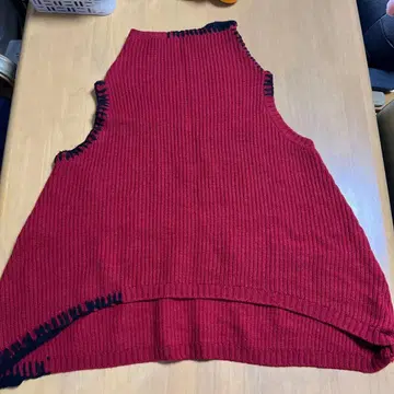 센소유니코 MOYURU 빨간색 스웨터 이번 시즌