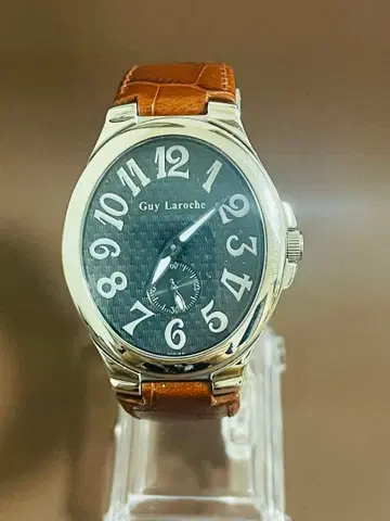 Guy Laroche 아날로그 손목시계