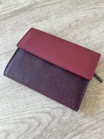 새상품 볼보네제 지갑