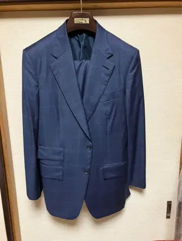 TOM FORD 네이비 체크 무늬 수트 007 Windsor 48