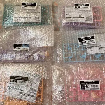 메가미 디바이스 PUNI MOFU 특전 세트