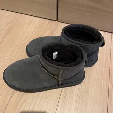 EMU 그레이 어그 부츠