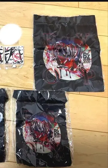 B'z FYOP 가챠가챠 토트백, 폰 탭, 사코슈