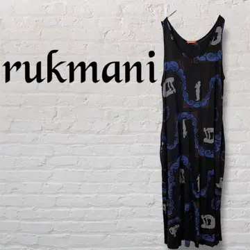 [루쿠마니] 롱 원피스 슬리브리스 블랙 개성 있는 디자인 부드러운 소재