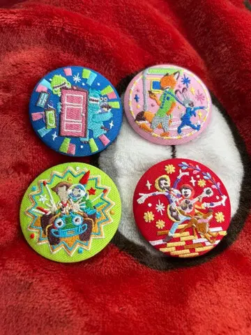 디즈니 자수 캔뱃지 4개 세트