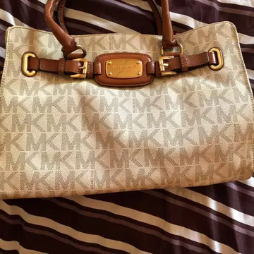 마이클 코어스 베이지 토트백