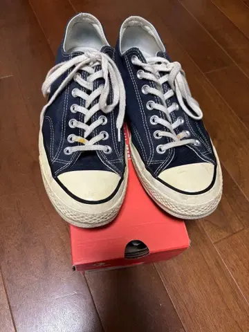 네이비 척테일러 컨버스 로컷 스니커즈