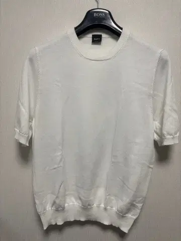 BAFY 화이트 반팔 니트