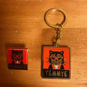 TEMMYE 티미 키링 & 핀 배지 세트 로카빌리