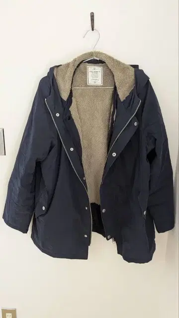 네이비 후드 부착 자켓 베스트 포함