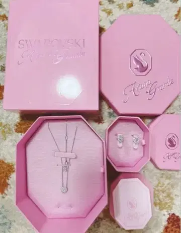 SWAROVSKI 목걸이 & 귀걸이 세트