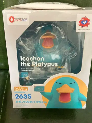 넨도로이드 카모하치 이코짱 특전 특제 원형 받침대 포함 미야쿠미야쿠