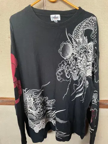 드래곤 디자인 긴팔 티셔츠 XXL