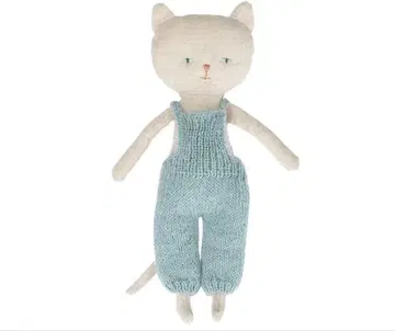 Maileg 메이 오버롤을 입은 아기 고양이