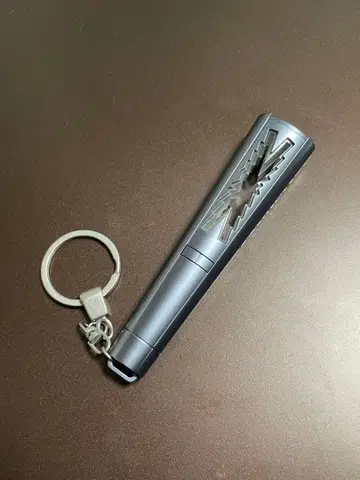 LE SSERAFIM 르세라핌 미니 응원봉 키링