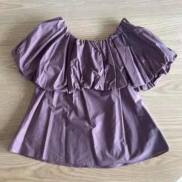 snidel 오프숄더 볼륨 블라우스