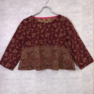 00's 인도산 구제 의류 페이즐리 무늬 크롭 7부 소매 니트탑